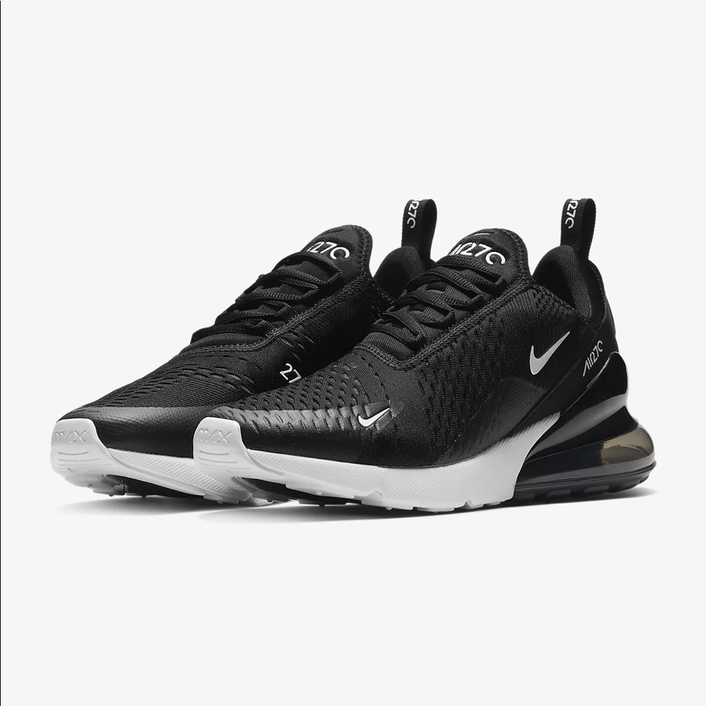 Women's Shoe
Nike Air Max 270